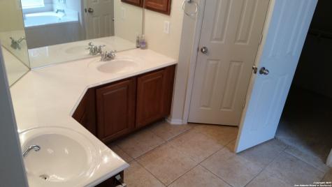 22027 Dolomite San Antonio TX 78259