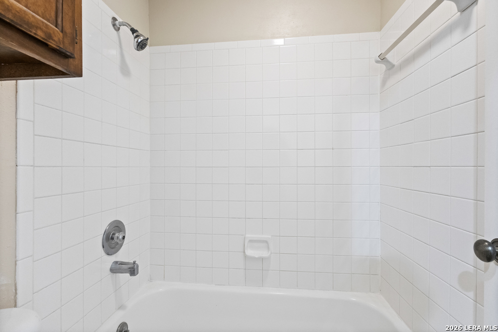 2255 Thousand Oaks San Antonio TX 78232
