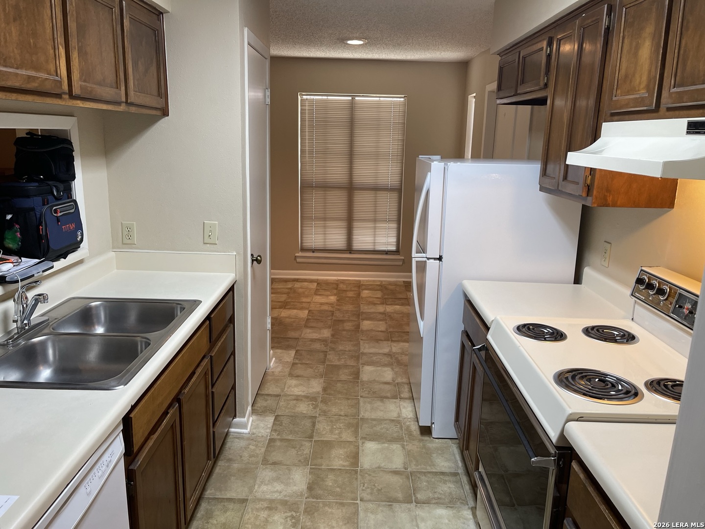 2255 Thousand Oaks San Antonio TX 78232