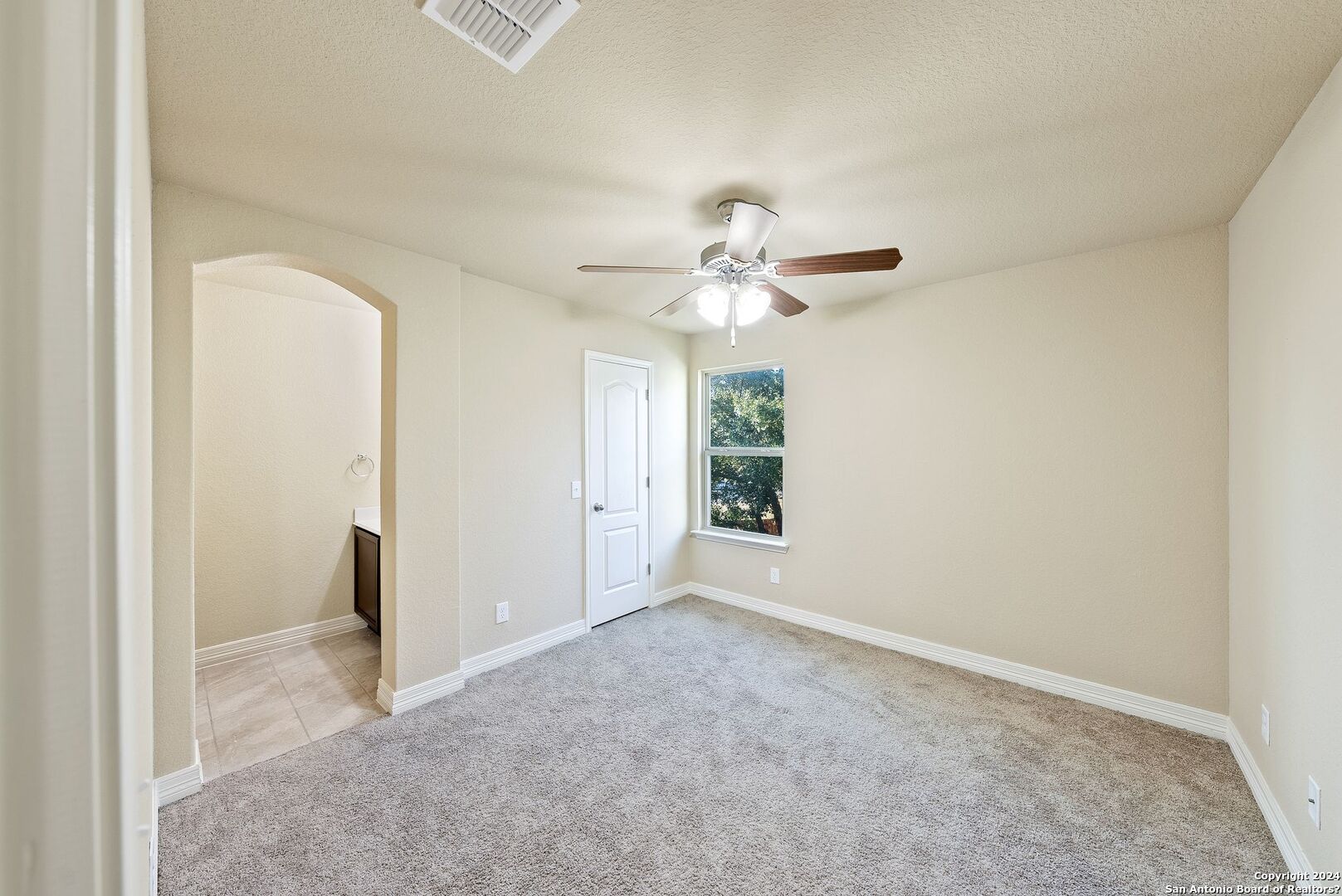 10406 Pecan Crest San Antonio TX 78245
