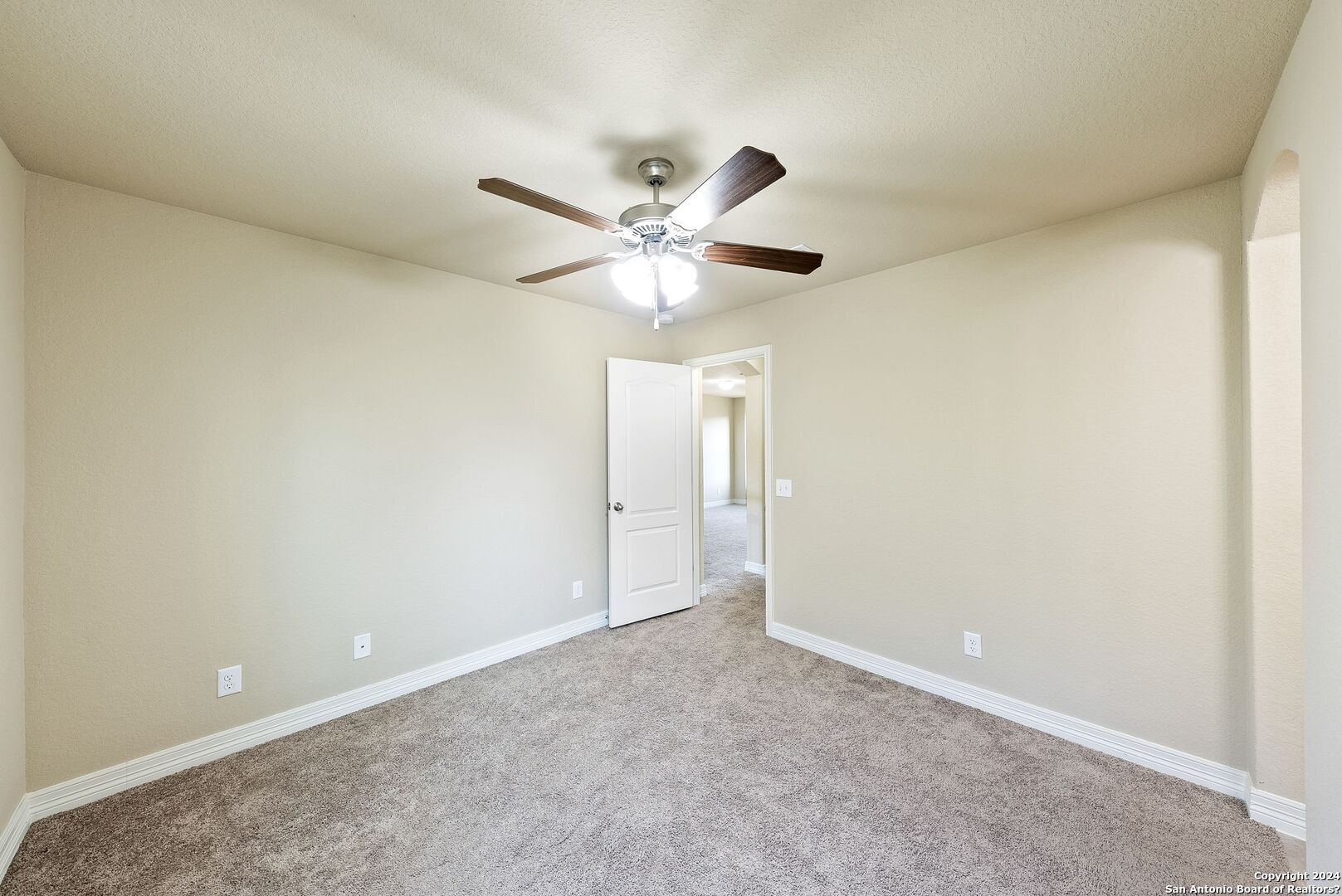 10406 Pecan Crest San Antonio TX 78245