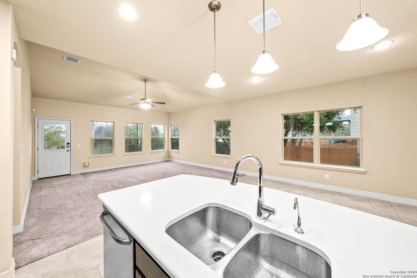 10406 Pecan Crest San Antonio TX 78245