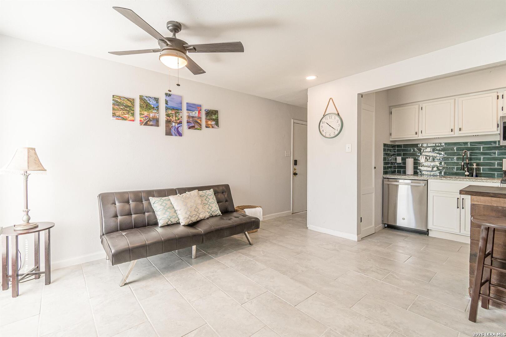 346 Natalen Drive San Antonio TX 78209