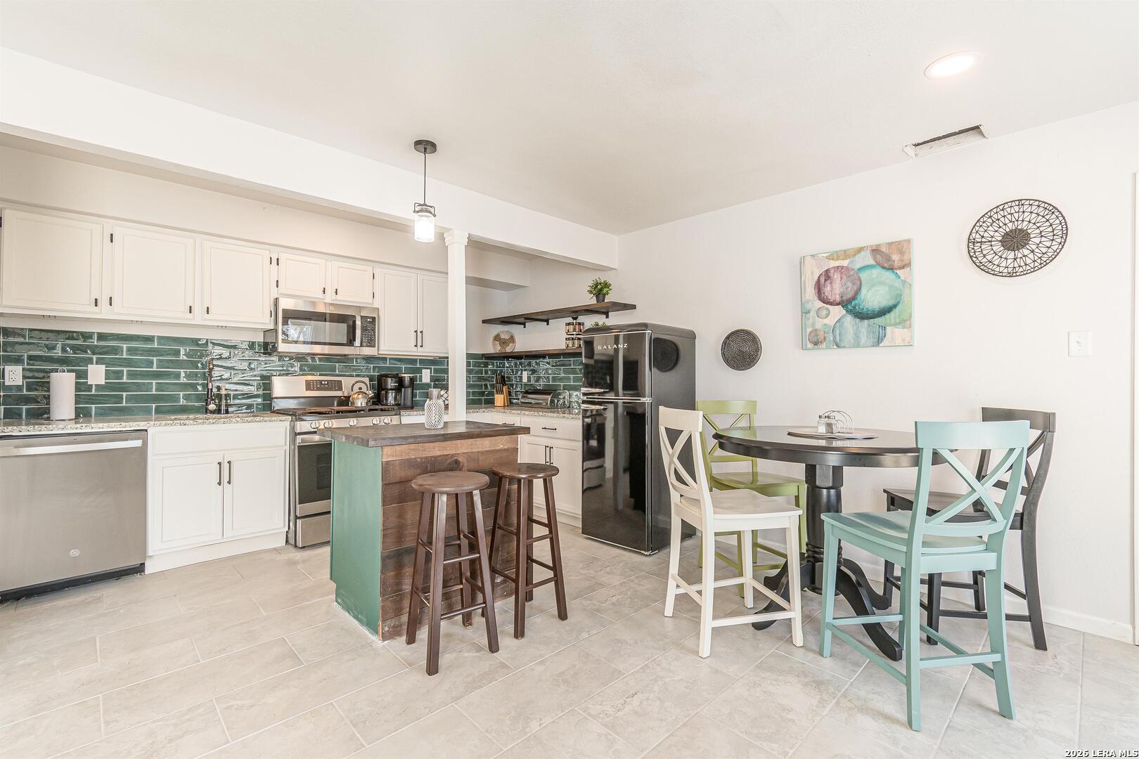 346 Natalen Drive San Antonio TX 78209