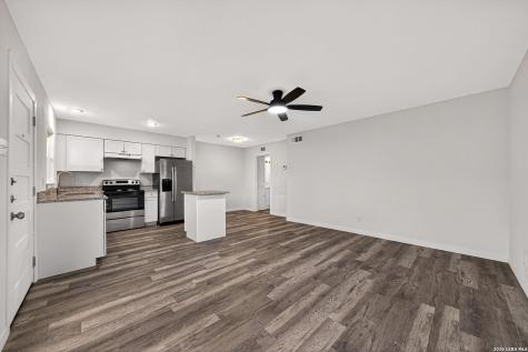 600 Gentleman Road Balcones Heights TX 78201