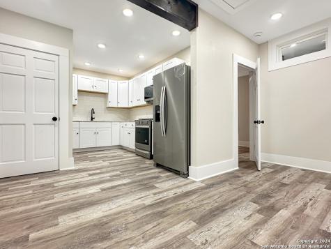 147 Saint Francis San Antonio TX 78204