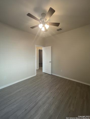 7214 Sunny Day San Antonio TX 78240