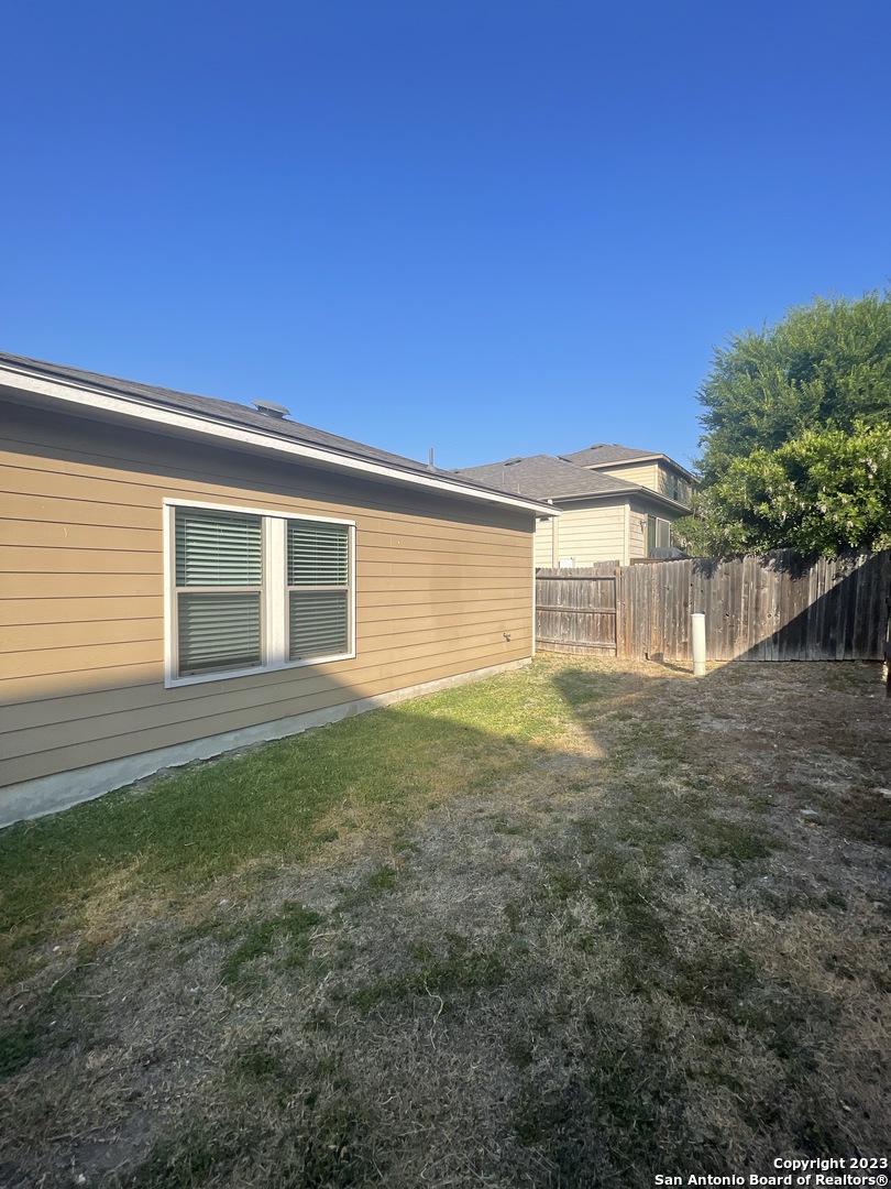 7214 Sunny Day San Antonio TX 78240