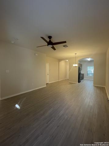 7214 Sunny Day San Antonio TX 78240
