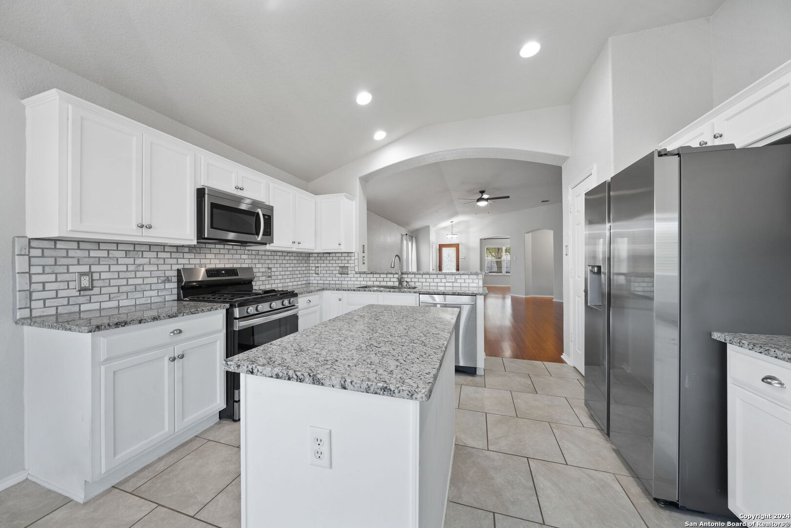5719 Pioneer Path San Antonio TX 78253