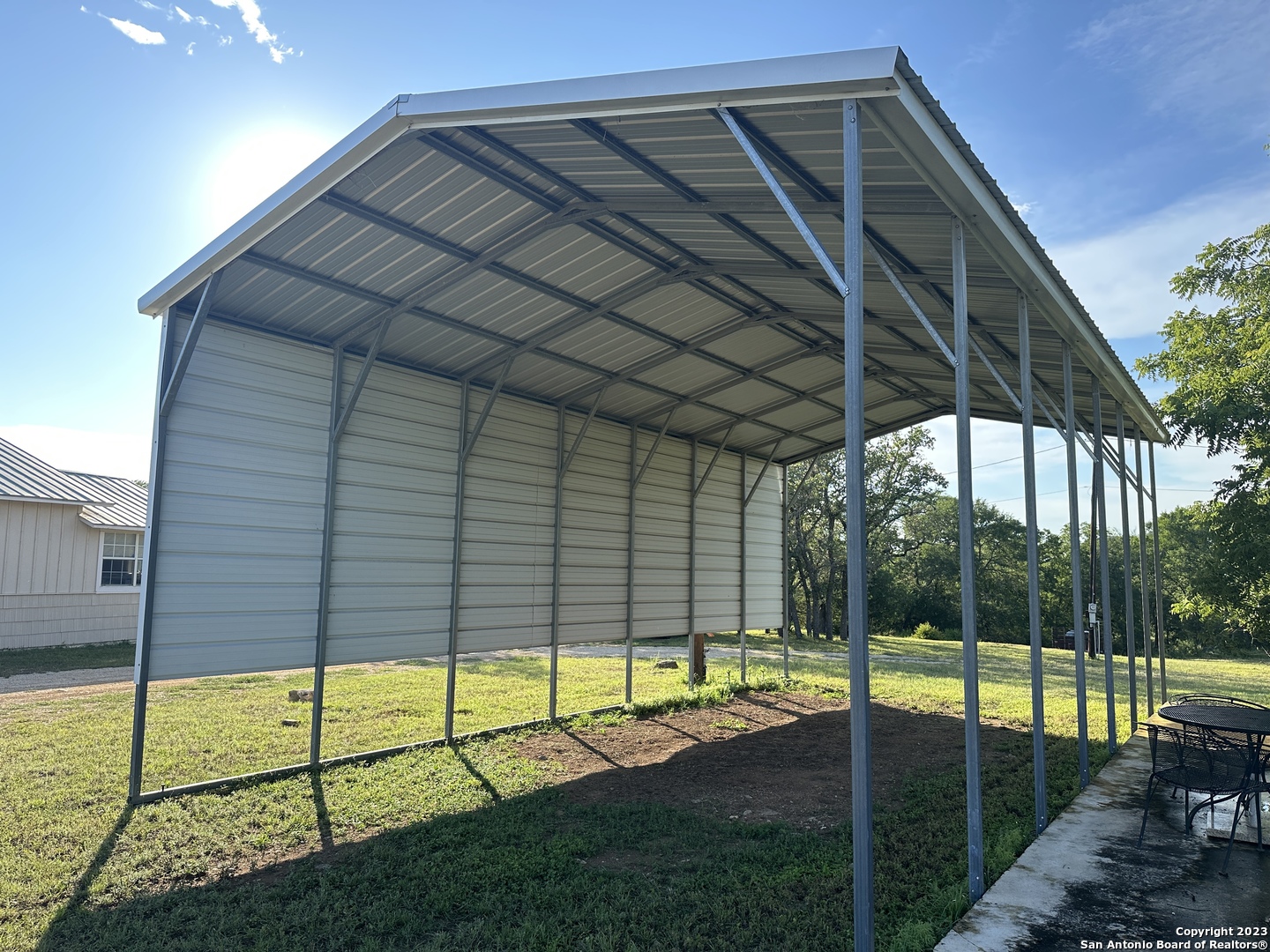 141 Robindale W Bandera TX 78003