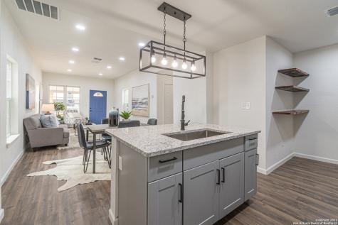 324 Bargas Street San Antonio TX 78210