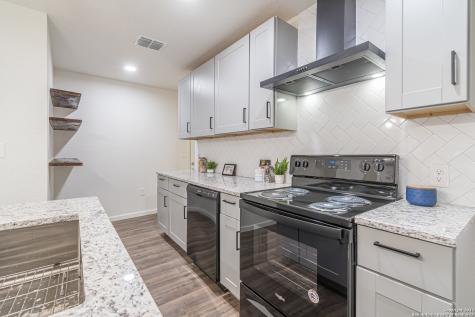 324 Bargas Street San Antonio TX 78210