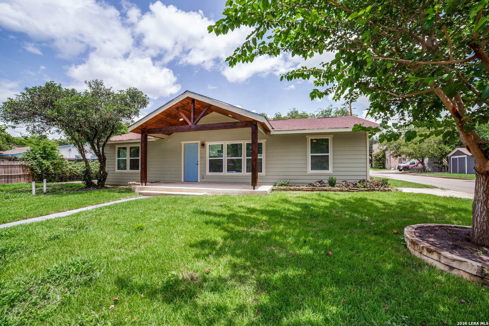 703 W Rosewood Avenue San Antonio TX 78212