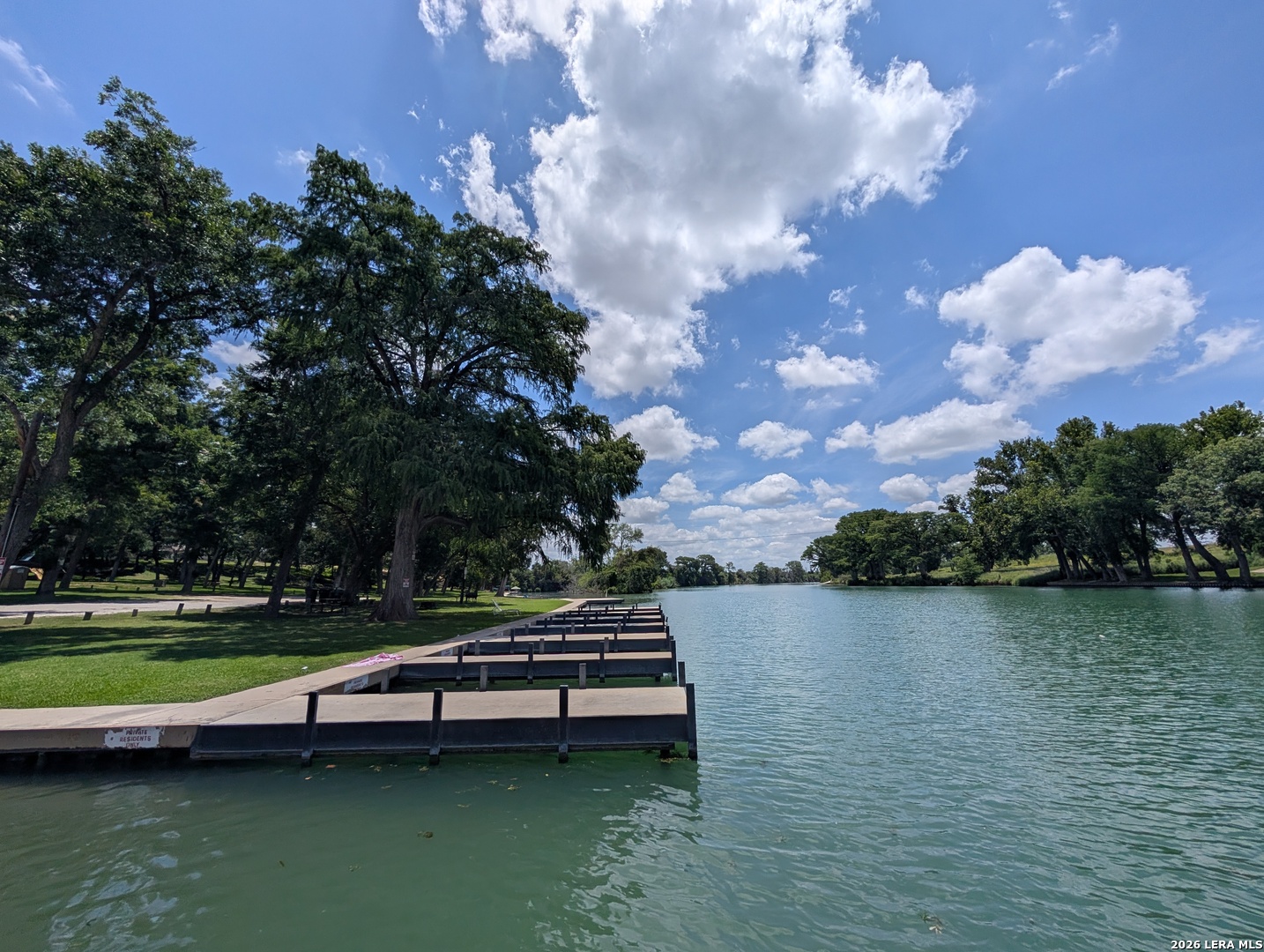1043 Rivertree Drive New Braunfels TX 78130