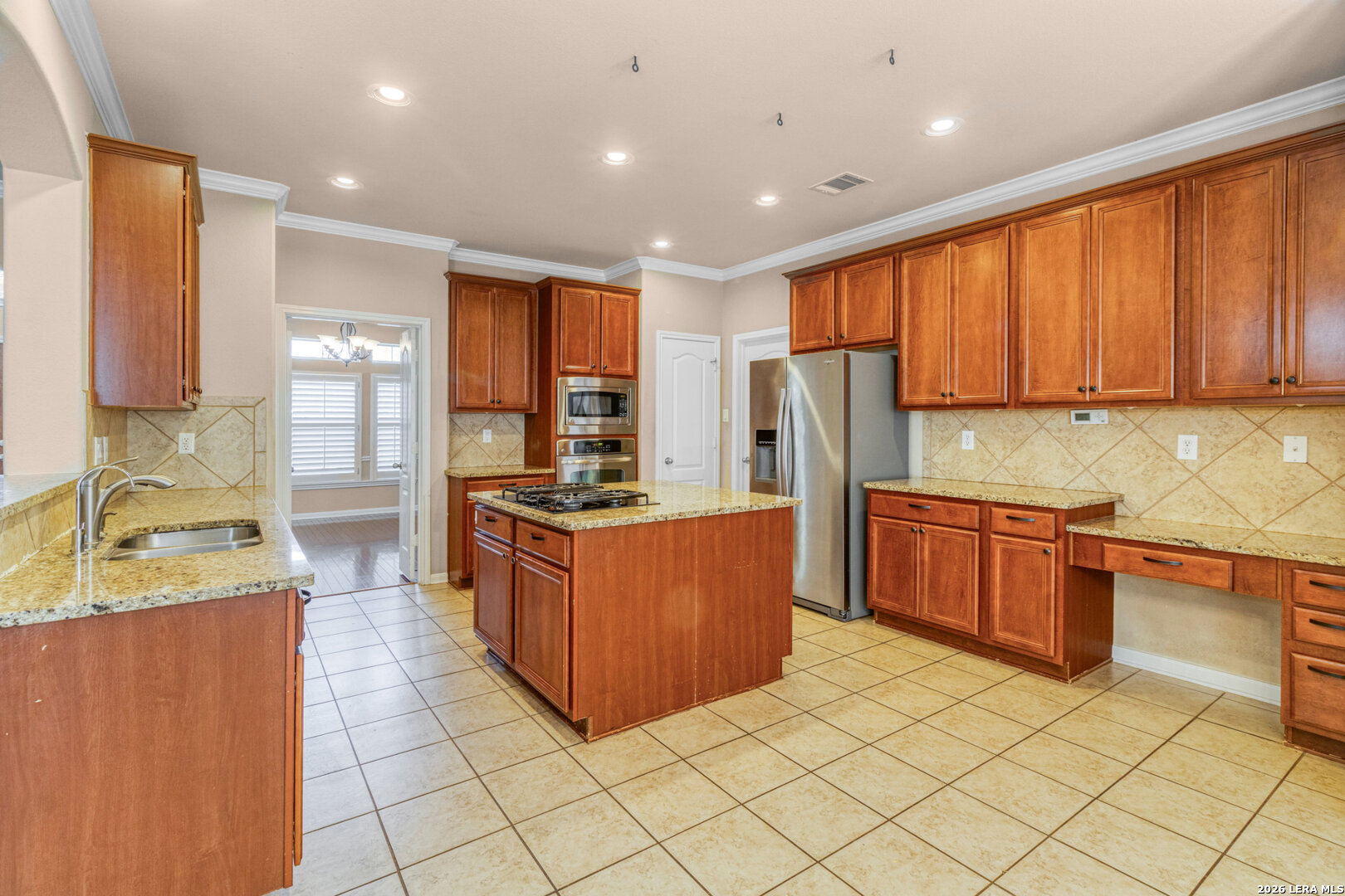 8707 Roswell Ridge Helotes TX 78023