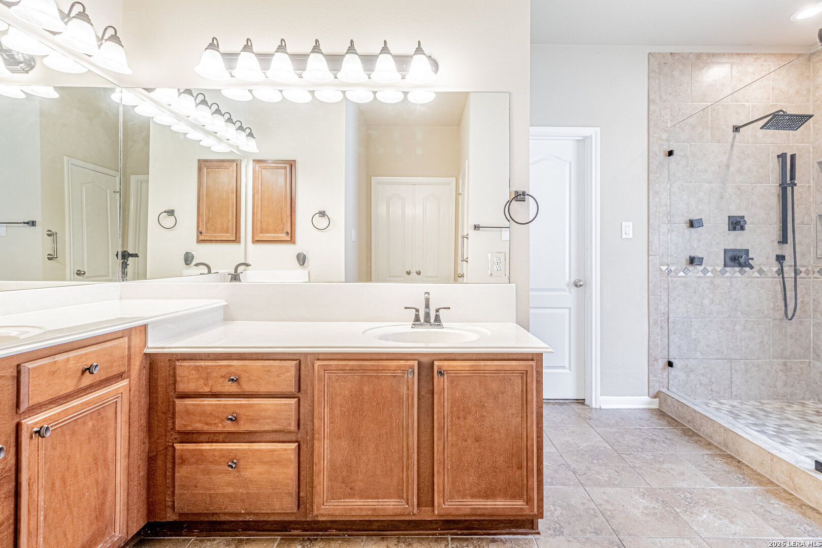 8707 Roswell Ridge Helotes TX 78023