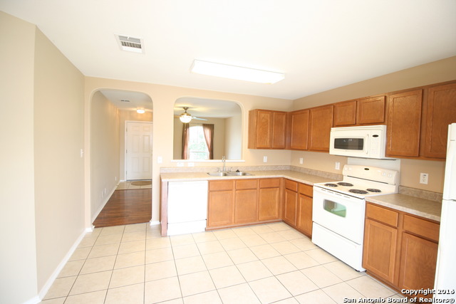 5615 Canaan Cross San Antonio TX 78247