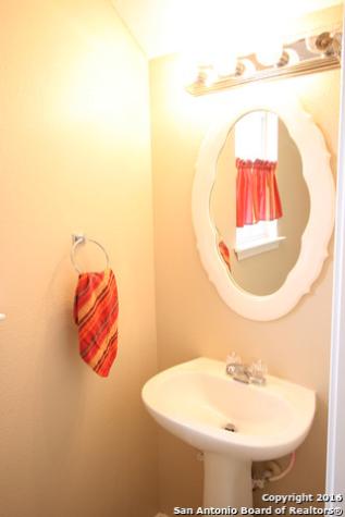 5615 Canaan Cross San Antonio TX 78247