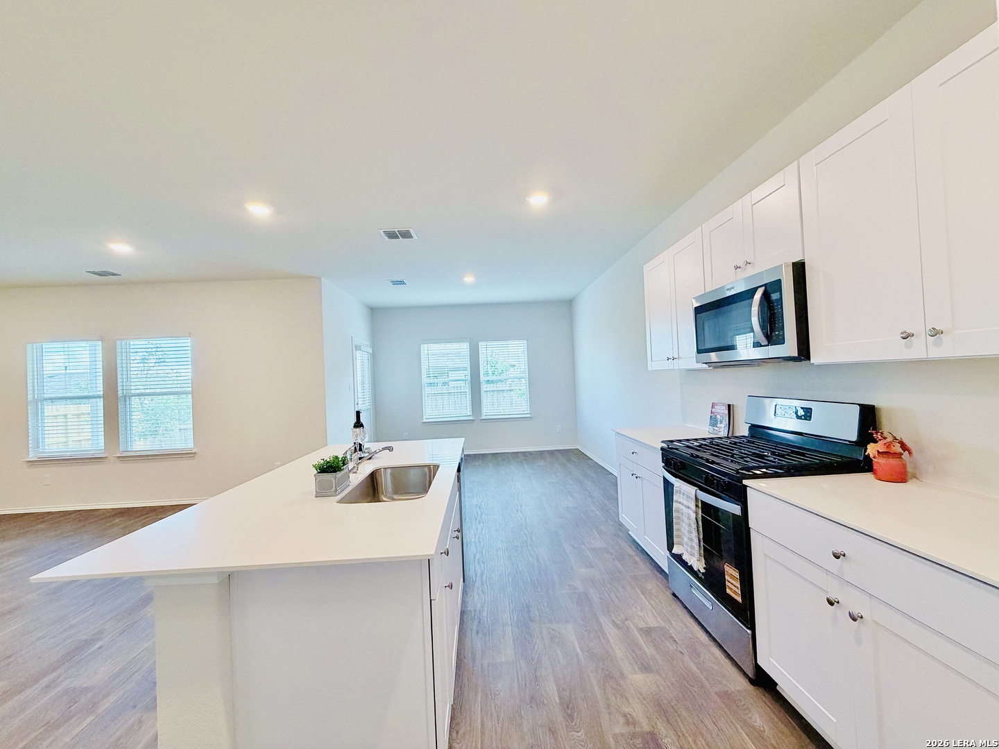 5040 Pitch Mark San Antonio TX 78261