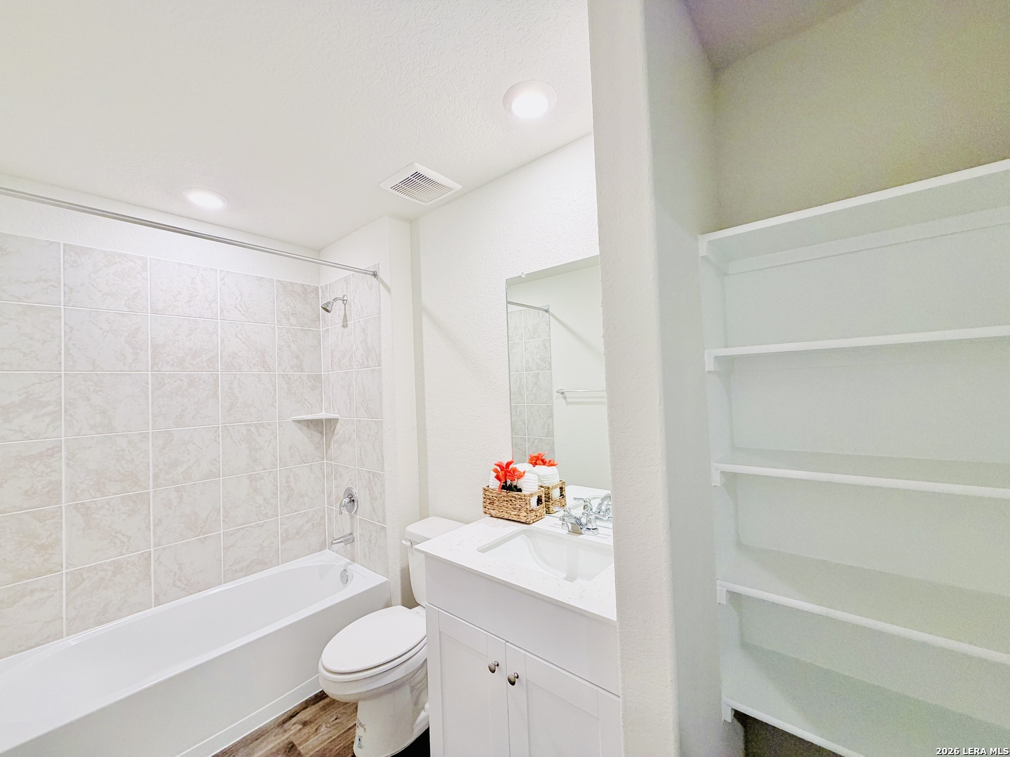 5040 Pitch Mark San Antonio TX 78261
