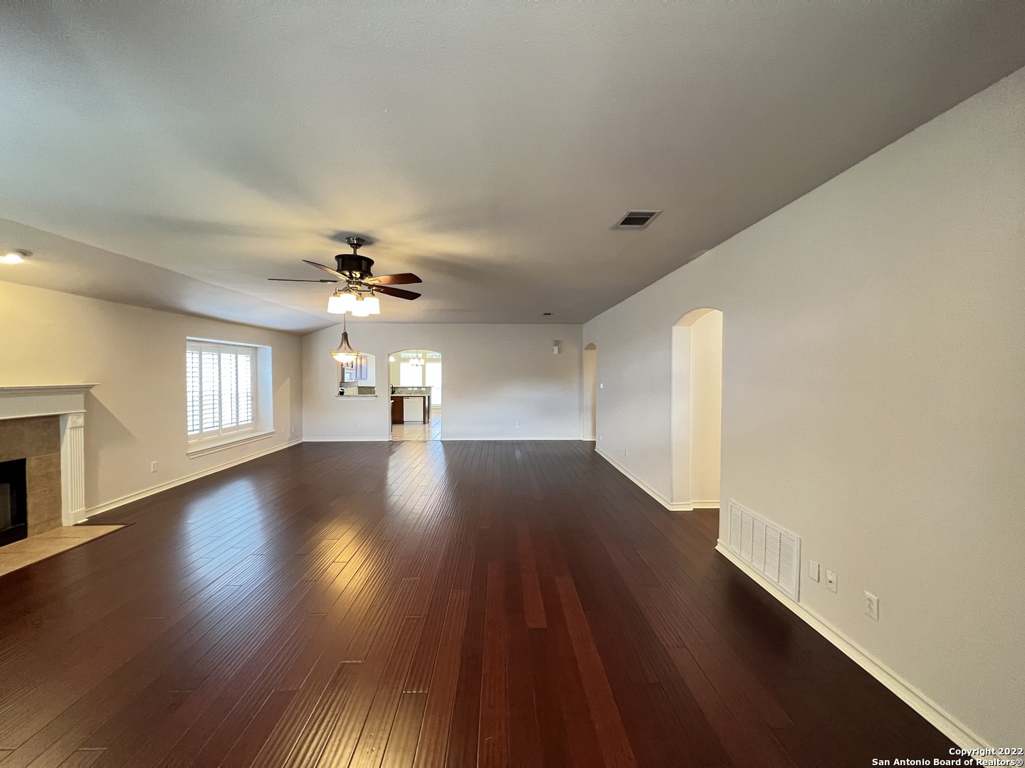 1303 Bluff Forest San Antonio TX 78248