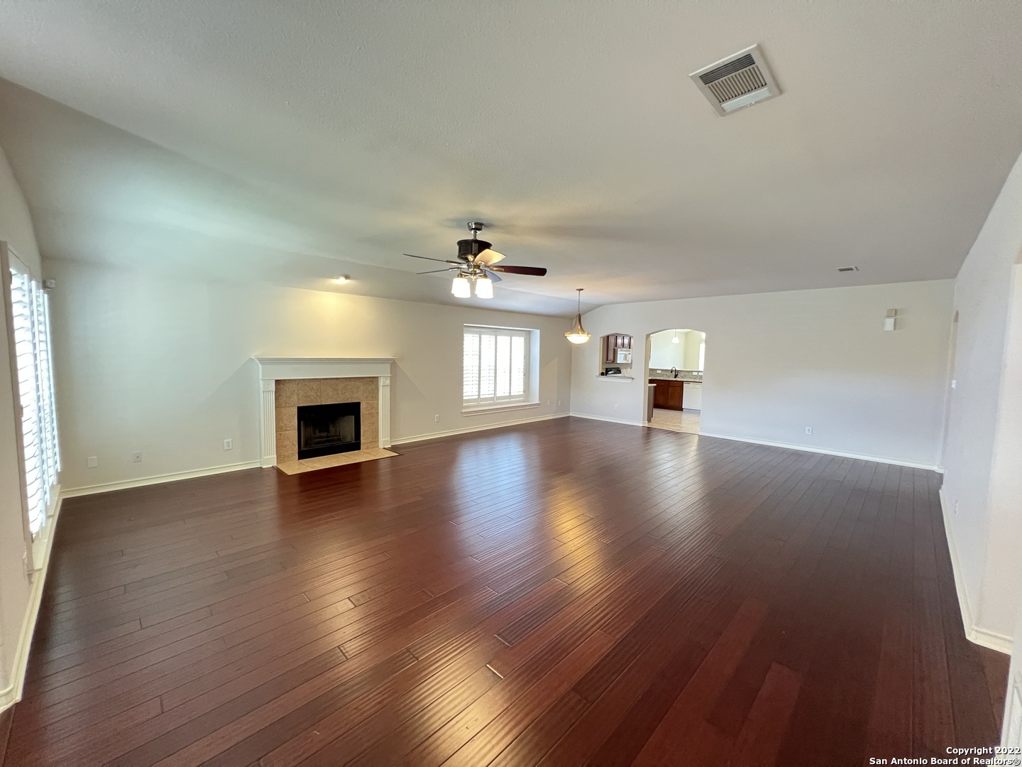 1303 Bluff Forest San Antonio TX 78248