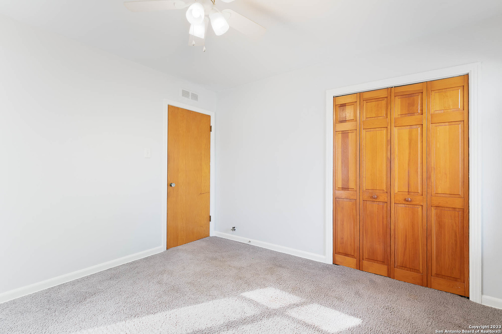 463 Cherry Ridge Drive San Antonio TX 78213