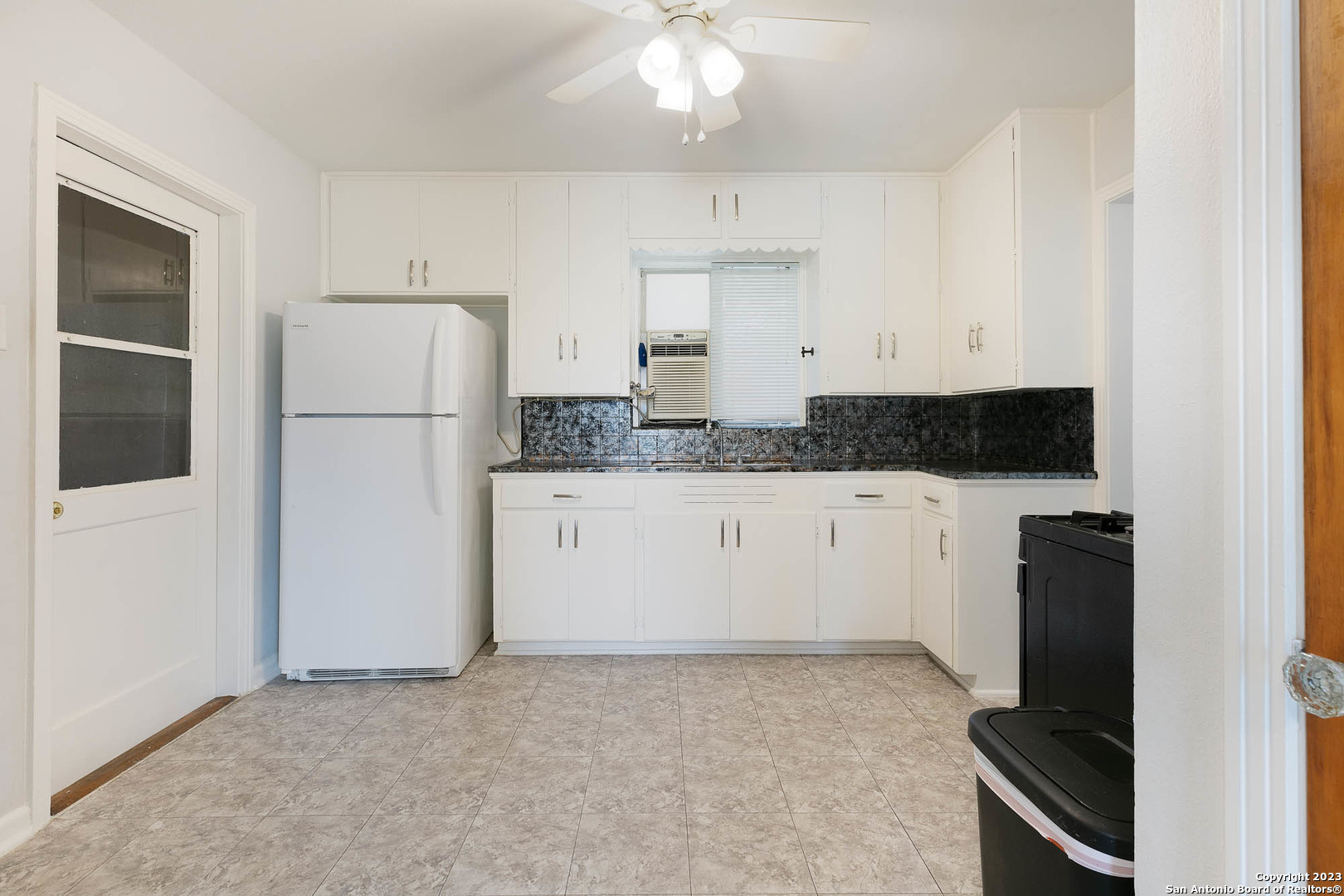 463 Cherry Ridge Drive San Antonio TX 78213