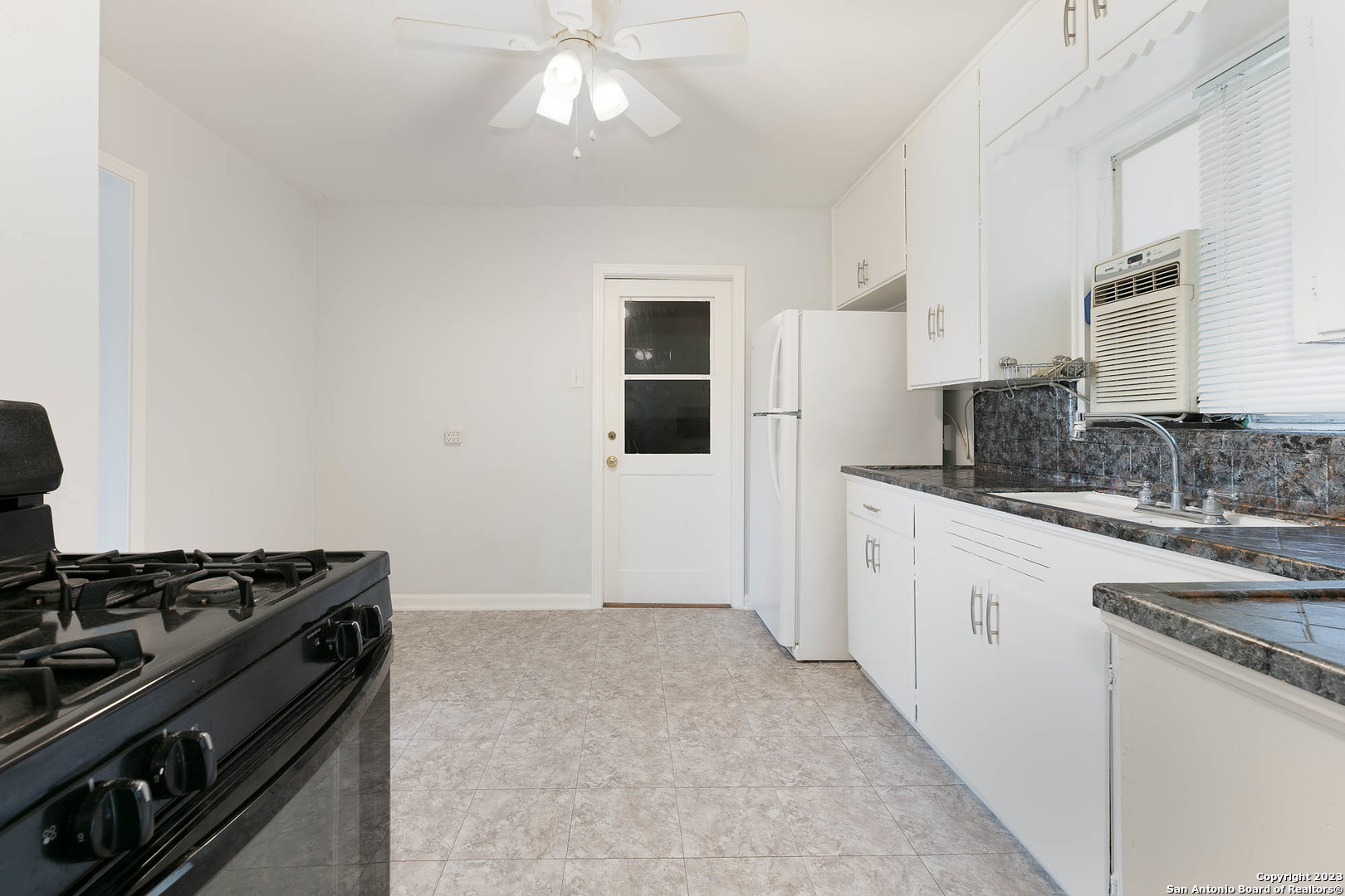 463 Cherry Ridge Drive San Antonio TX 78213