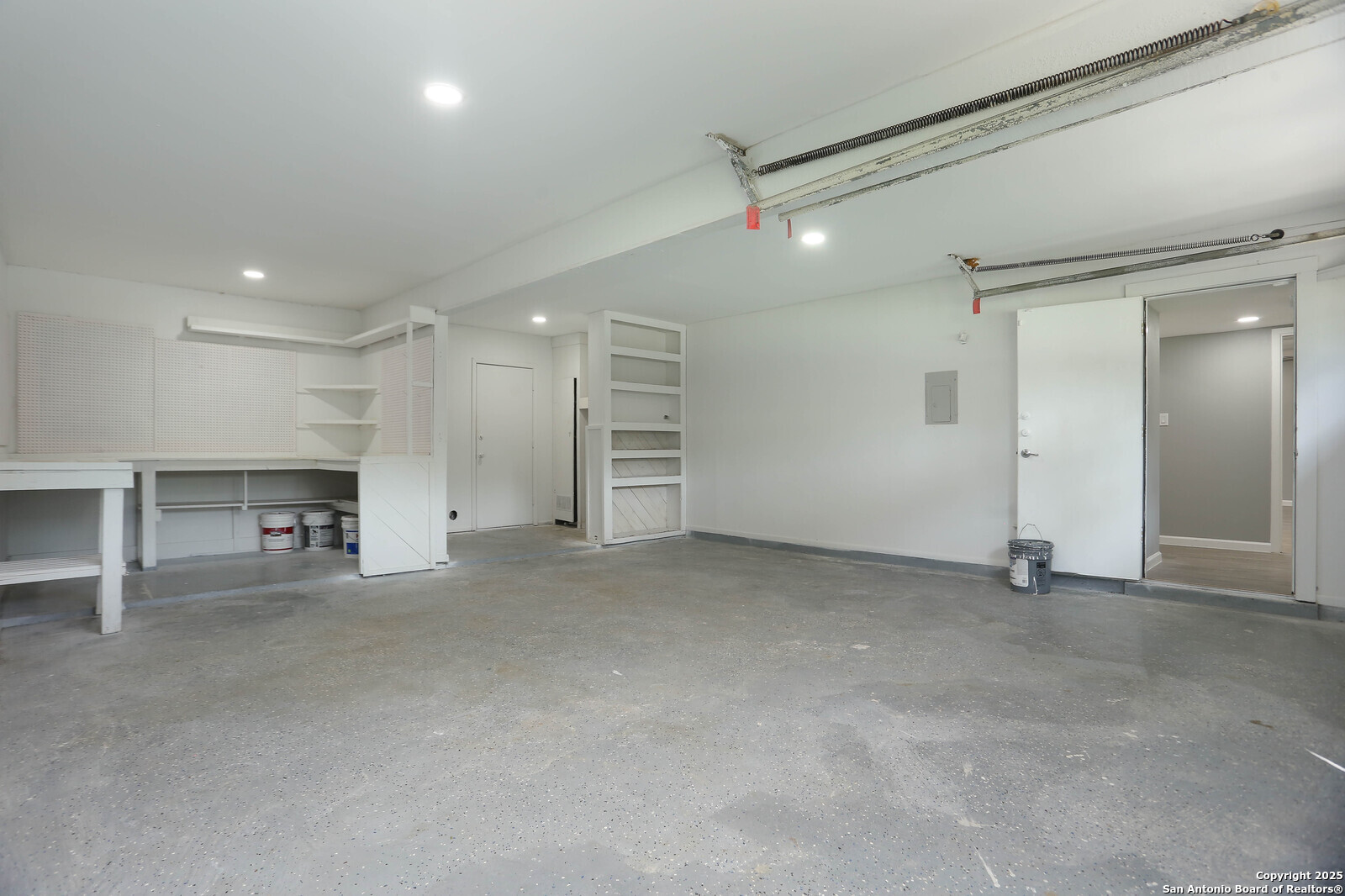 10406 Greenbay San Antonio TX 78230
