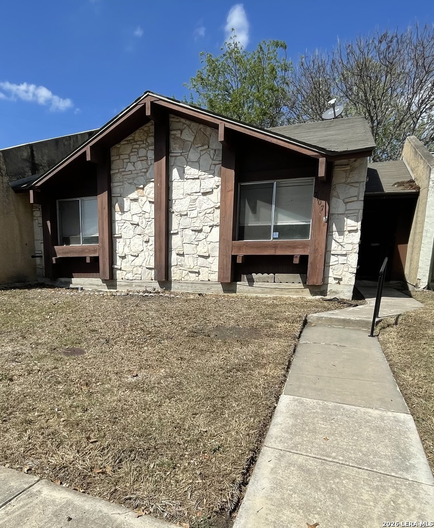 7107 Swinford San Antonio TX 78239