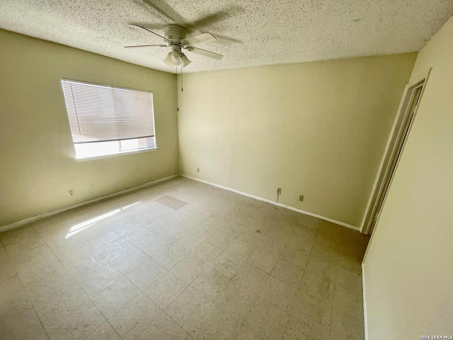 7107 Swinford San Antonio TX 78239