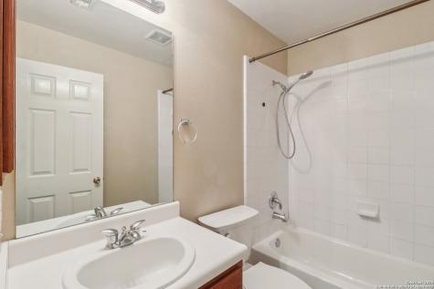 4119 Chinkapin Oak San Antonio TX 78223