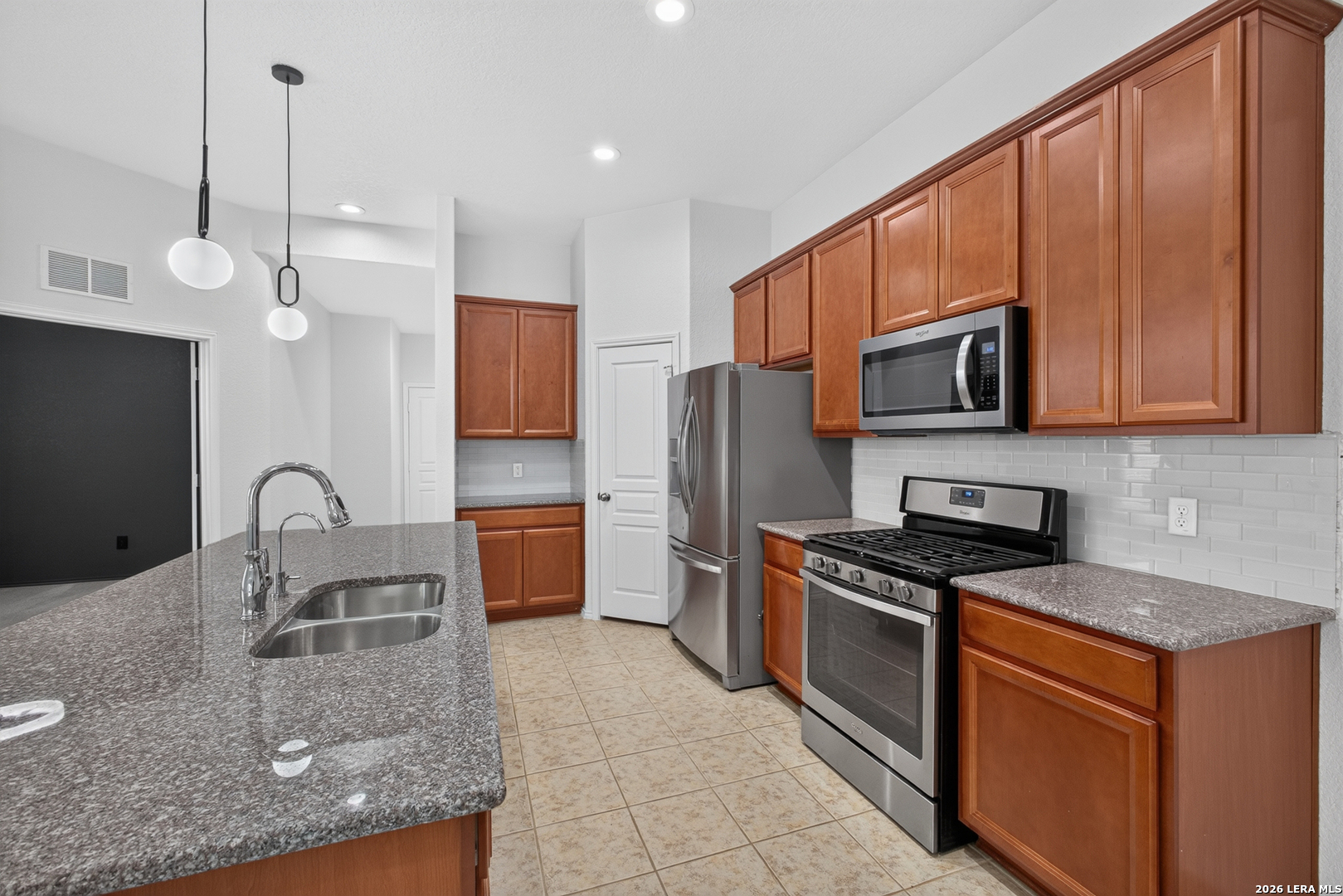 7727 Paraiso Crest Boerne TX 78015