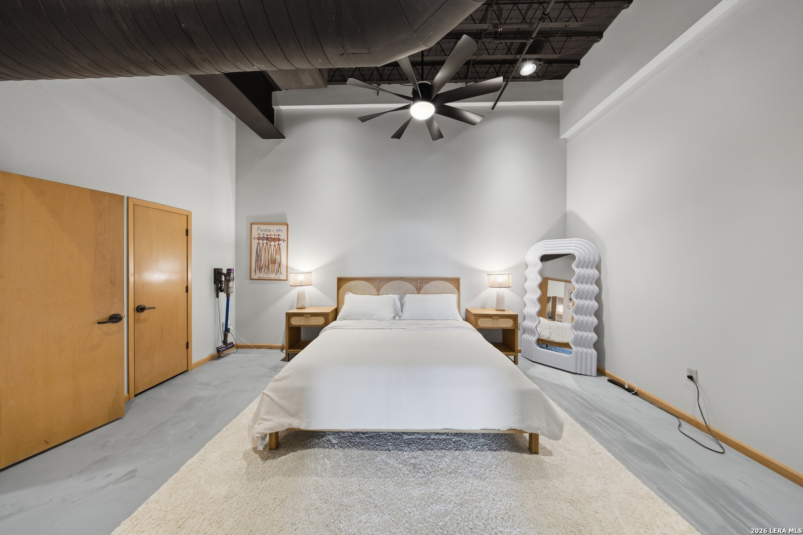 214 E Travis San Antonio TX 78205