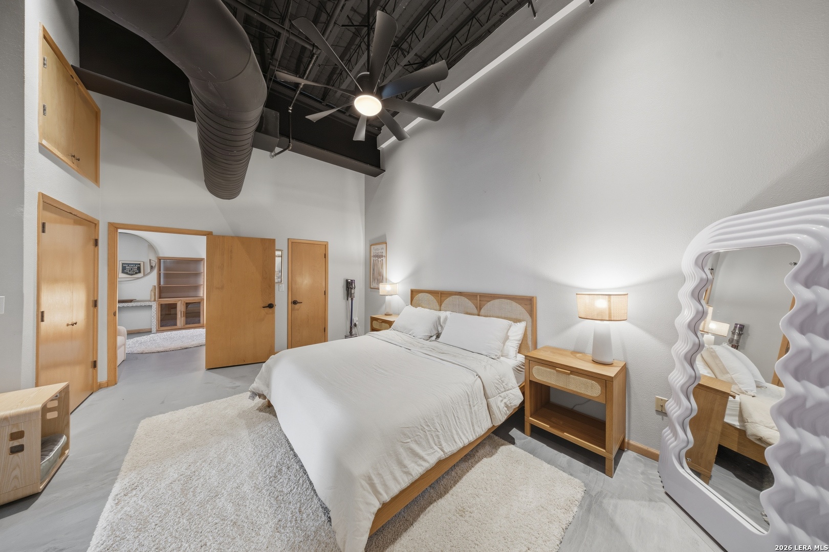 214 E Travis San Antonio TX 78205