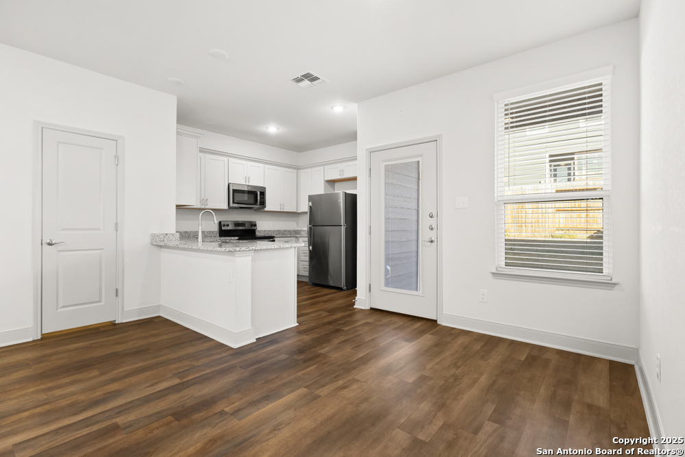 7620 Magnolia Village San Antonio TX 78252