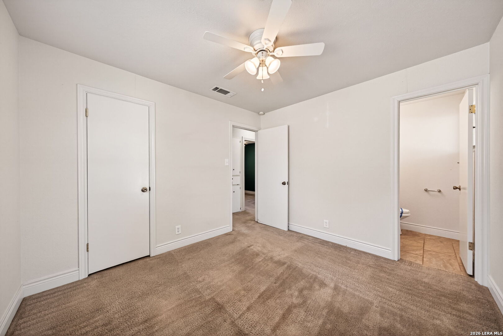 517 Oak Drive Converse TX 78109