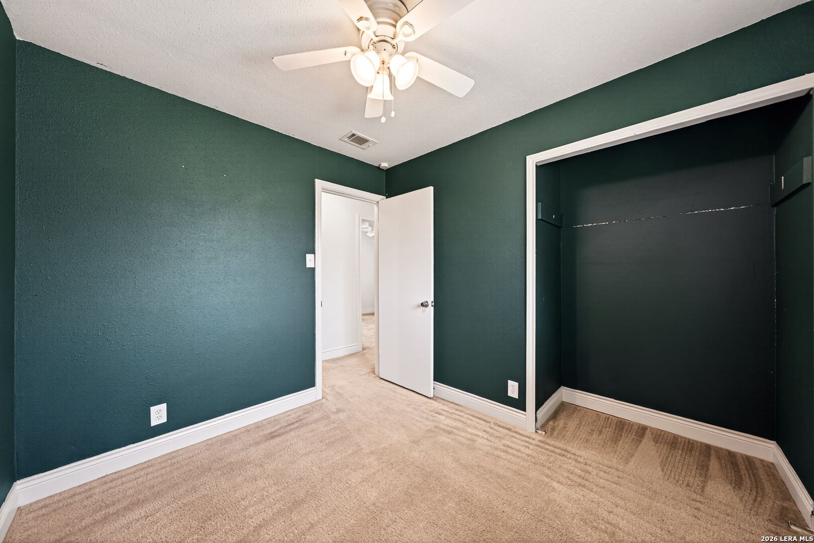 517 Oak Drive Converse TX 78109