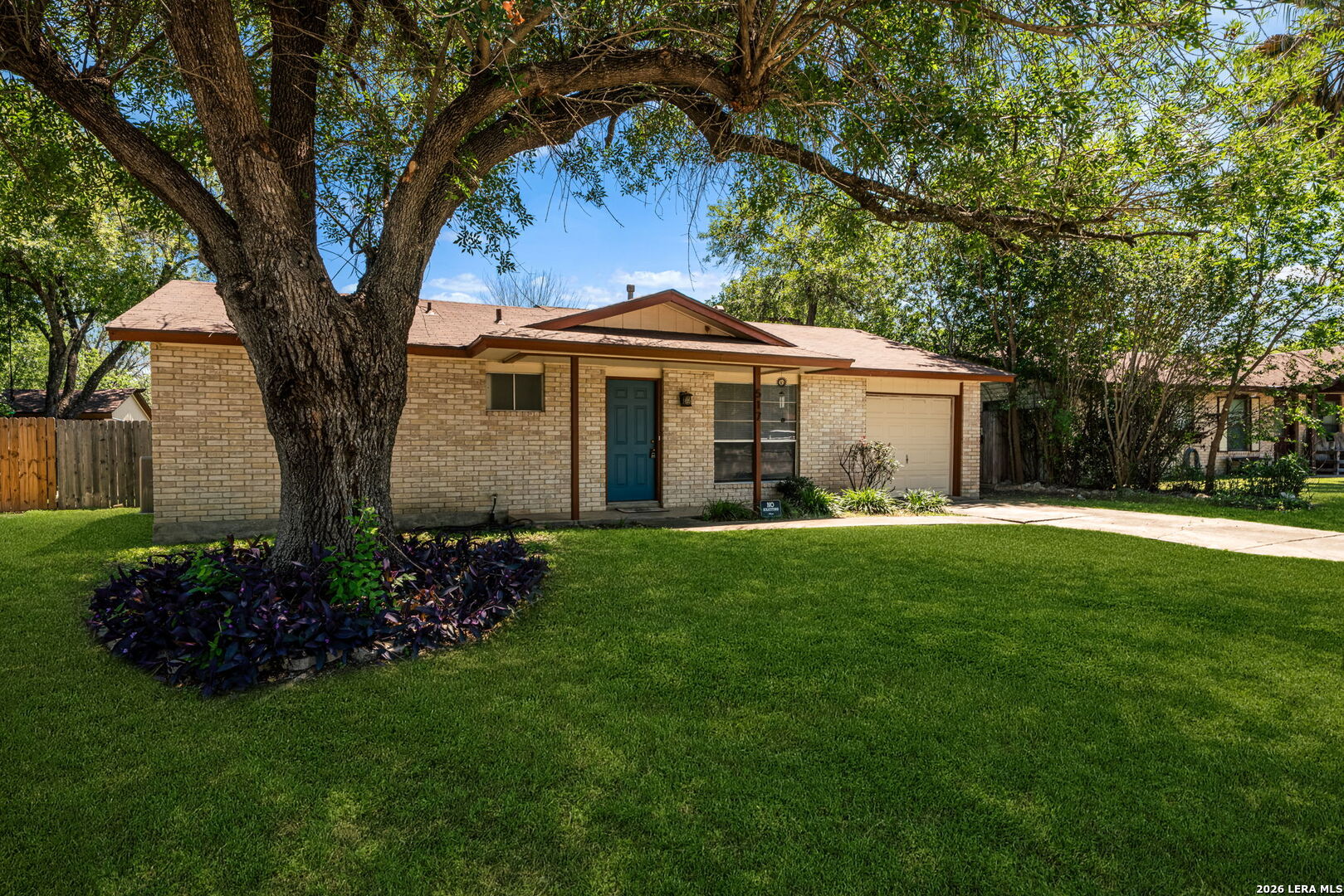 517 Oak Drive Converse TX 78109