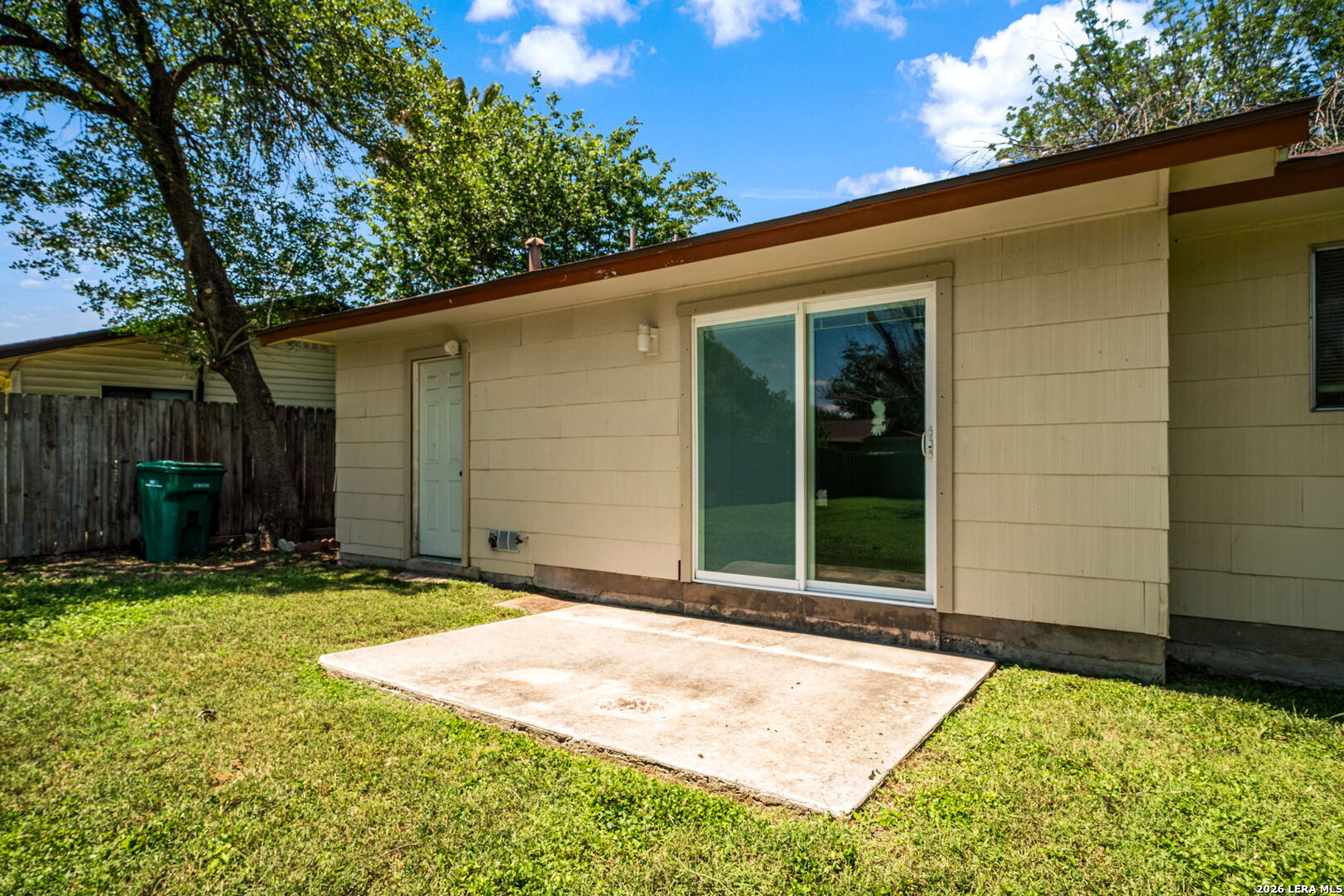 517 Oak Drive Converse TX 78109