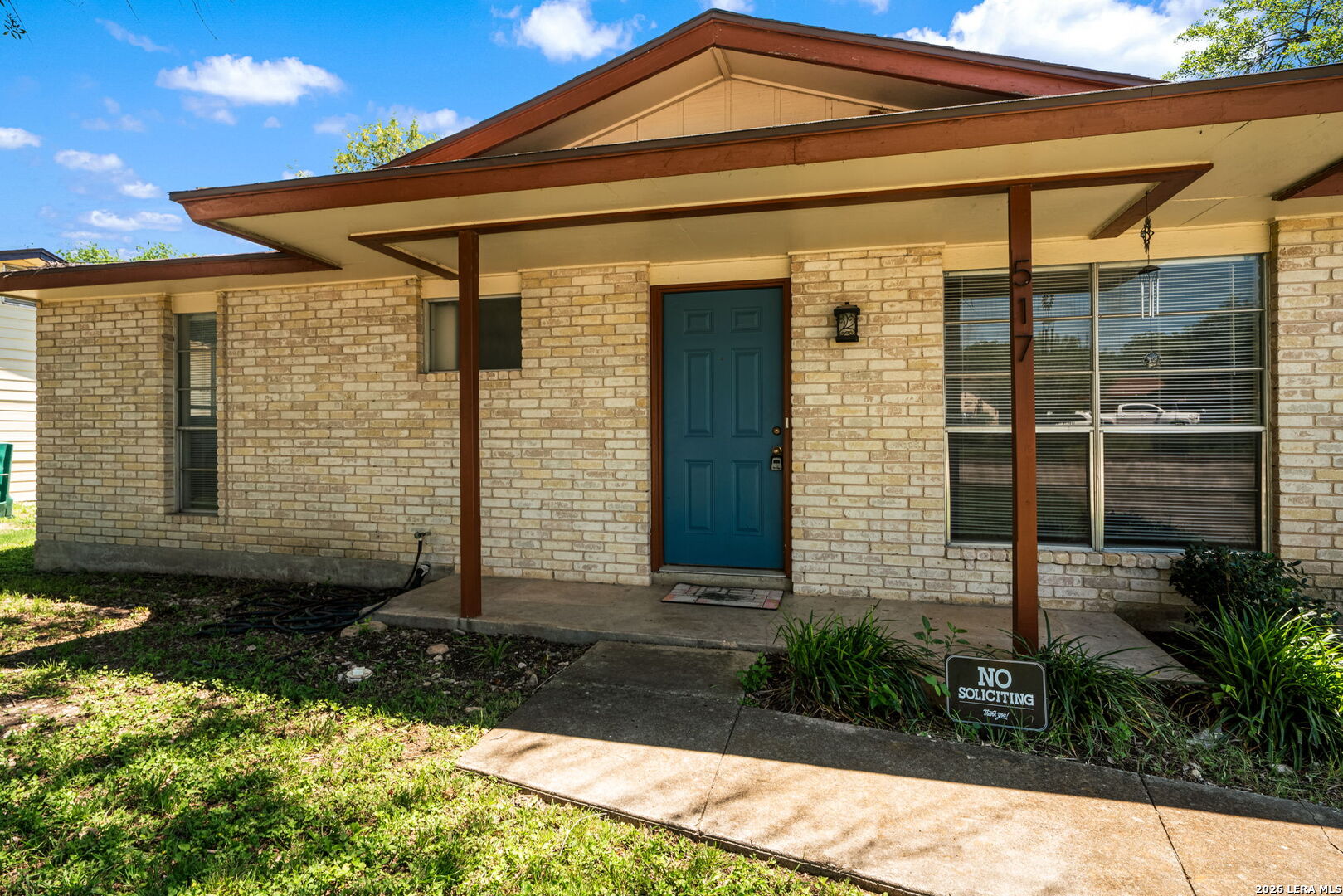 517 Oak Drive Converse TX 78109