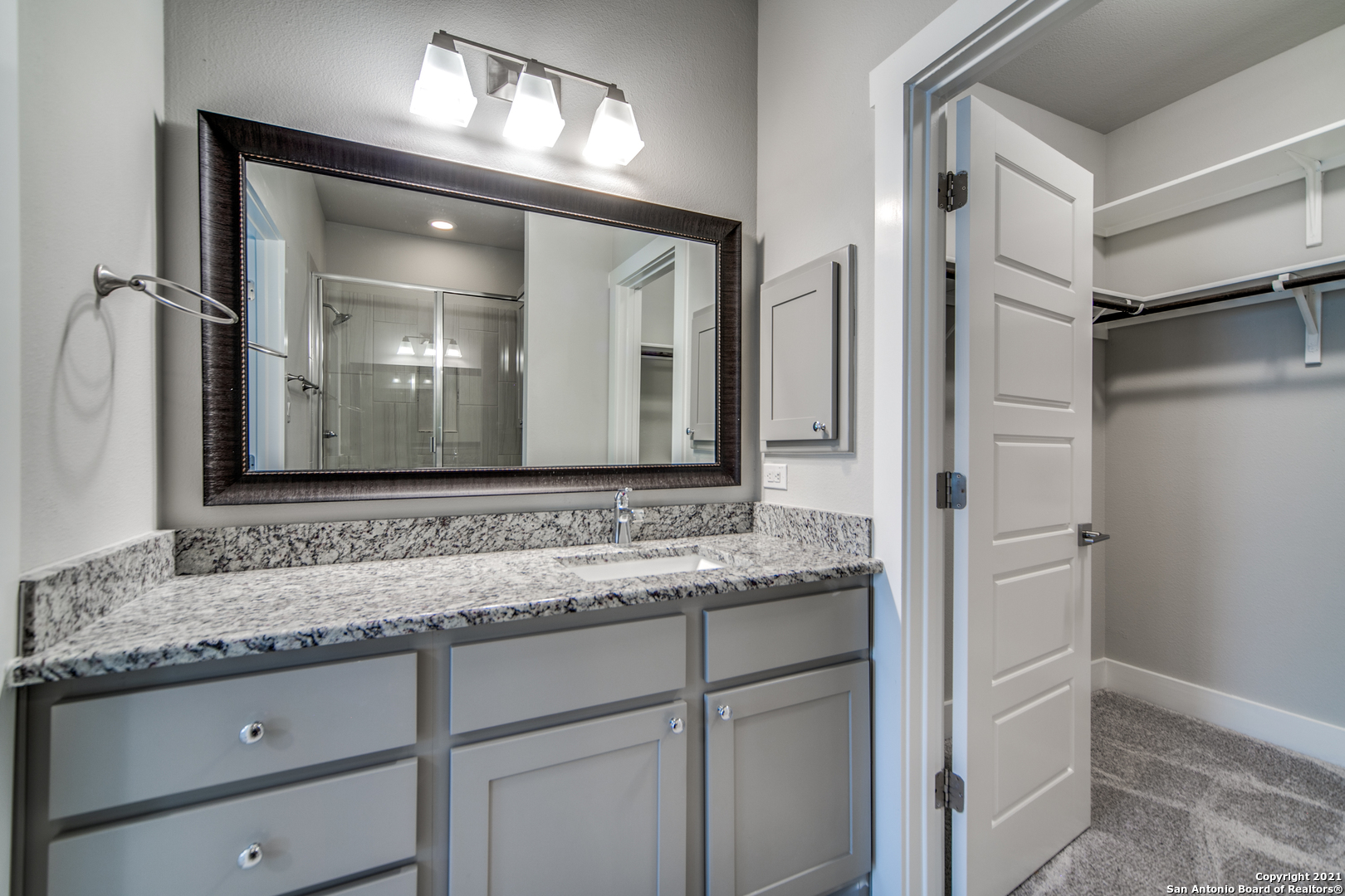 445 Natalen San Antonio TX 78209
