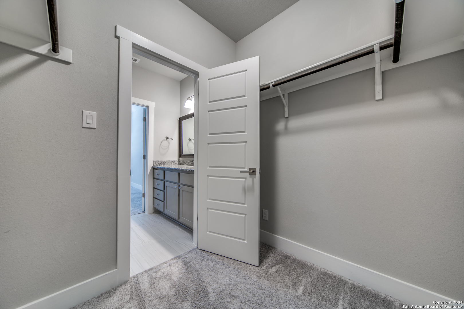 445 Natalen San Antonio TX 78209
