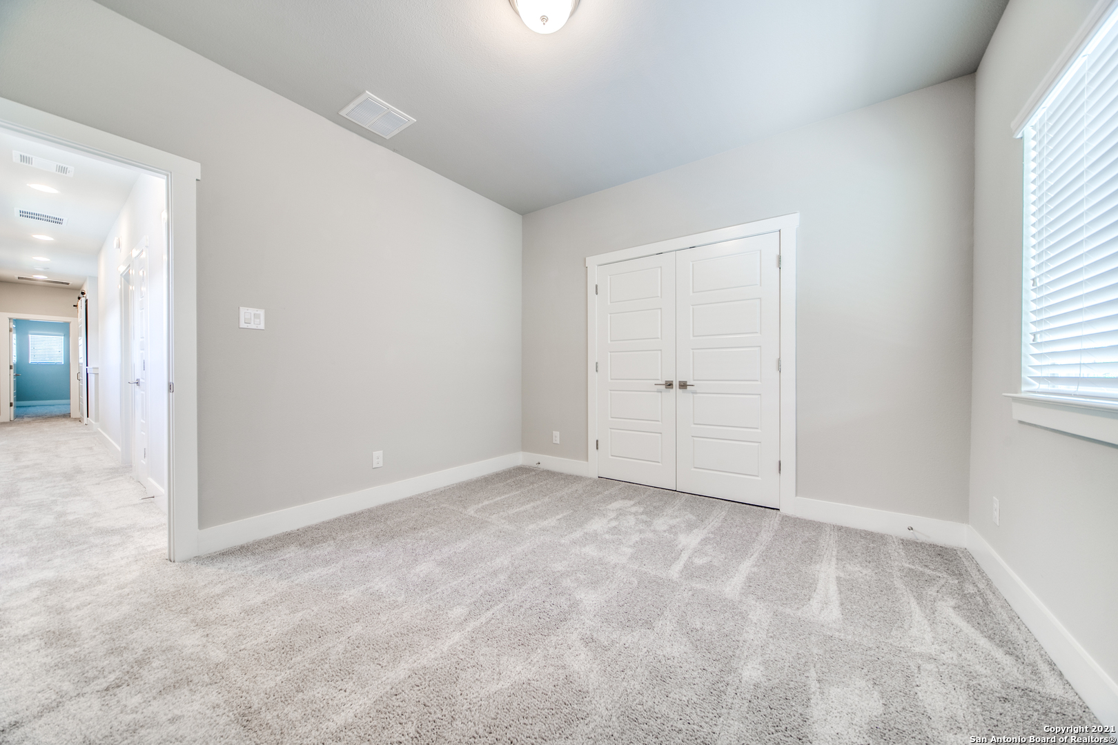 445 Natalen San Antonio TX 78209