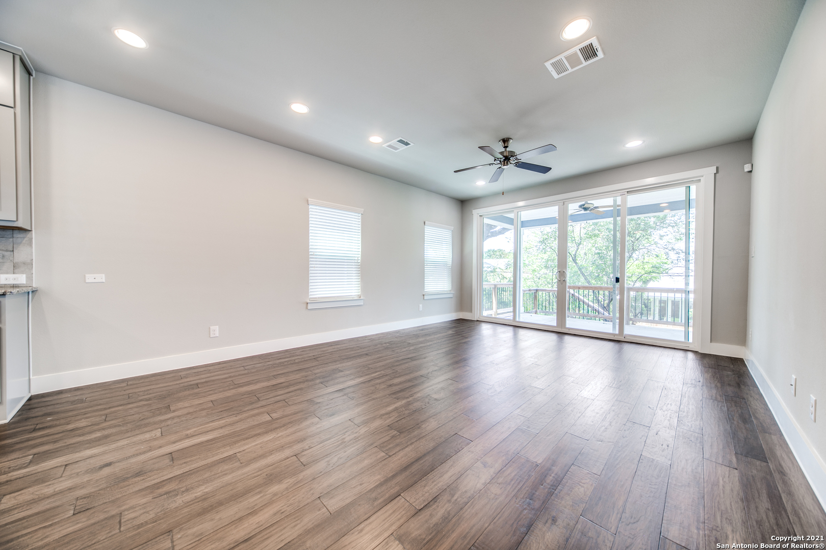 445 Natalen San Antonio TX 78209