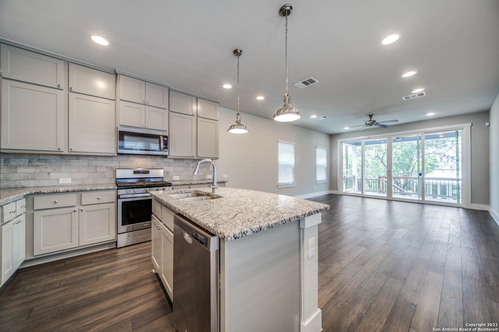 445 Natalen San Antonio TX 78209