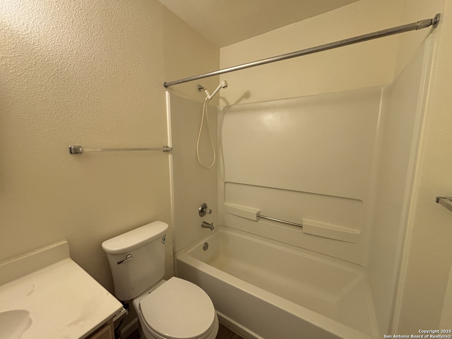 8214 Chestnut Manor Drive Converse TX 78109