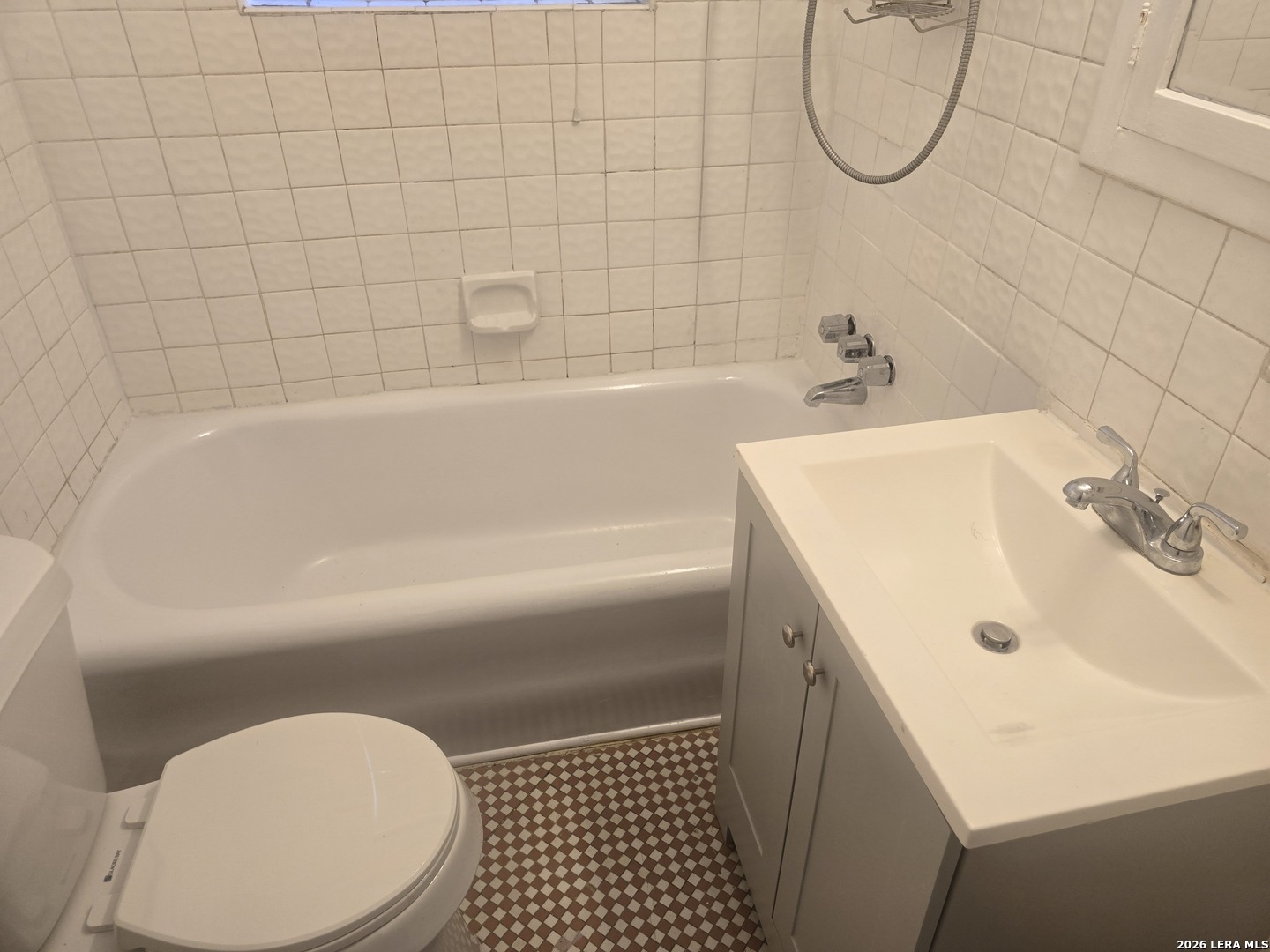 1945 W Huisache Avenue San Antonio TX 78201
